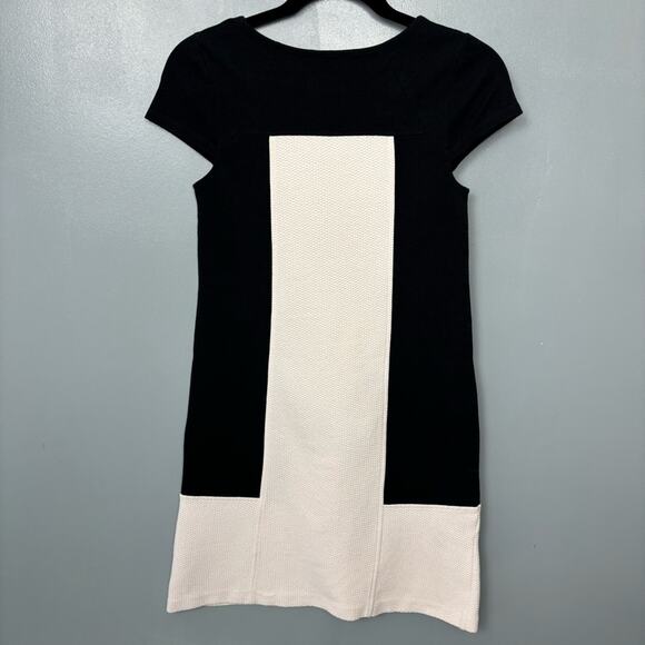 Anthropologie Maeve Colorblock Cap Sleeve Shift Dress Black White Size XS - Picture 2 of 8